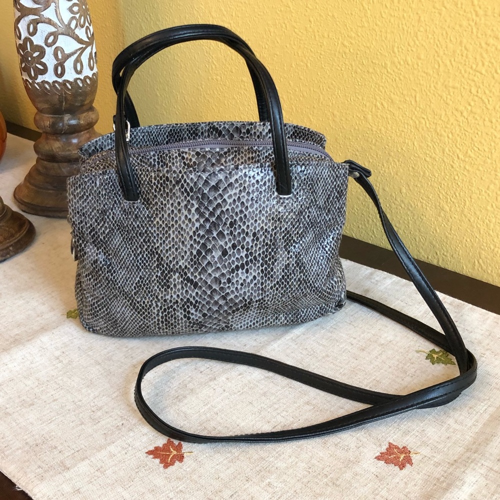 Crossbody Mini bag 👜 NEW! NEVER USED